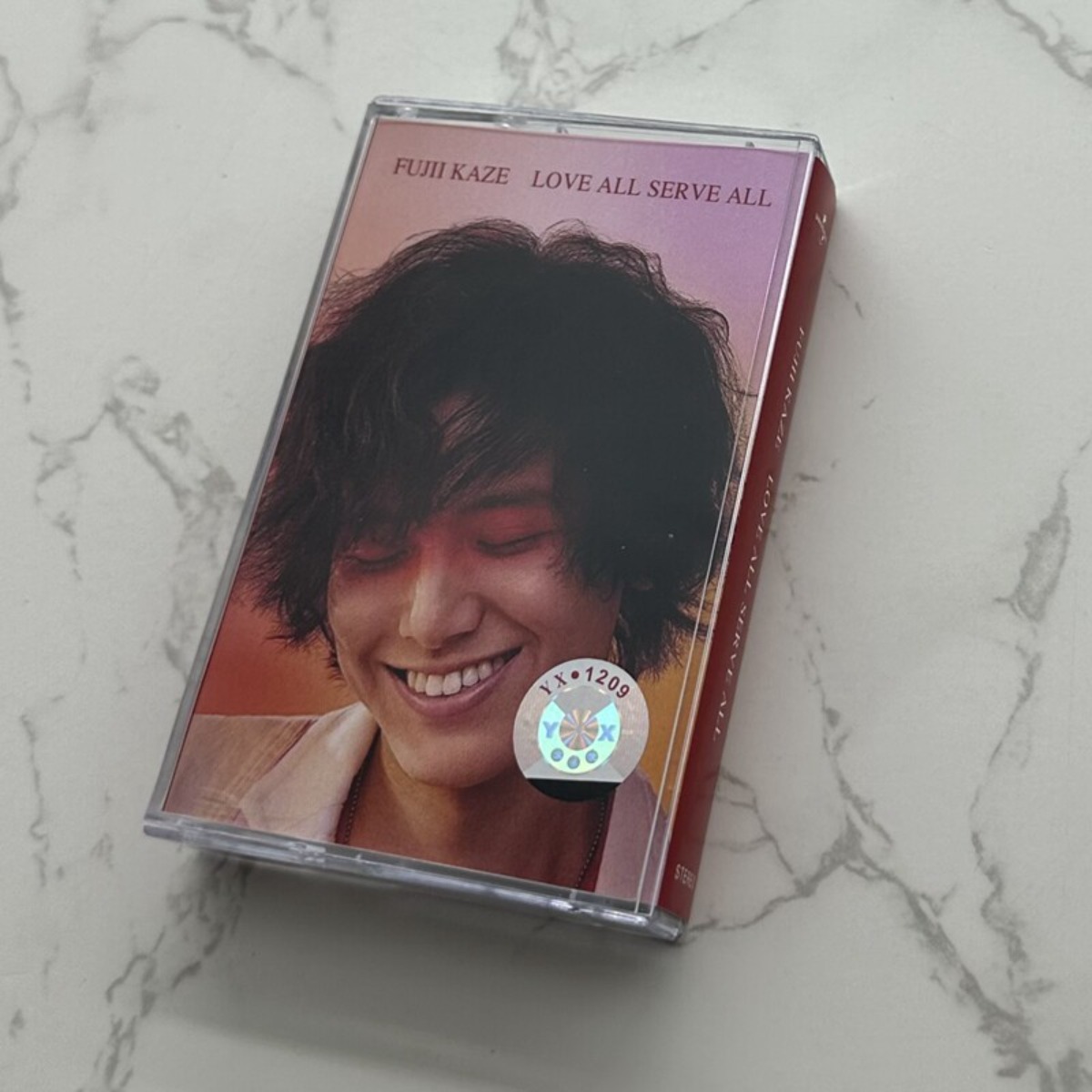 Fujii Kaze LOVE ALL SERVE ALL  - Vintage Collectibles recensie en prijs